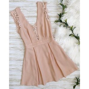 BCBGeneration Blush Pink Lace Bodice Inset Open Back Sleeveless Mini Dress NWT 0